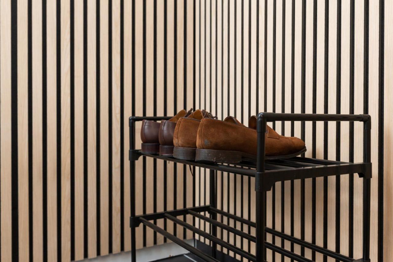 Moderne & Fuldt Udstyret Lejlighed M.Plads Til 4 Hojbjerg Экстерьер фото